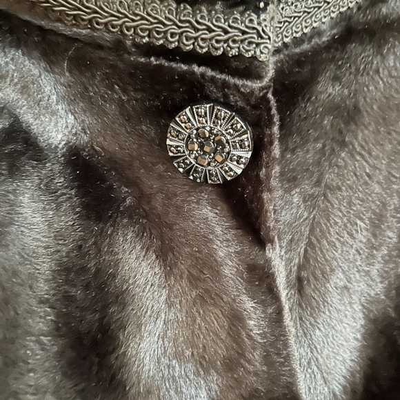 LAURA Faux Fur Jacket, SZ M, Black, Classy, Cocktails - Picture 10 of 10